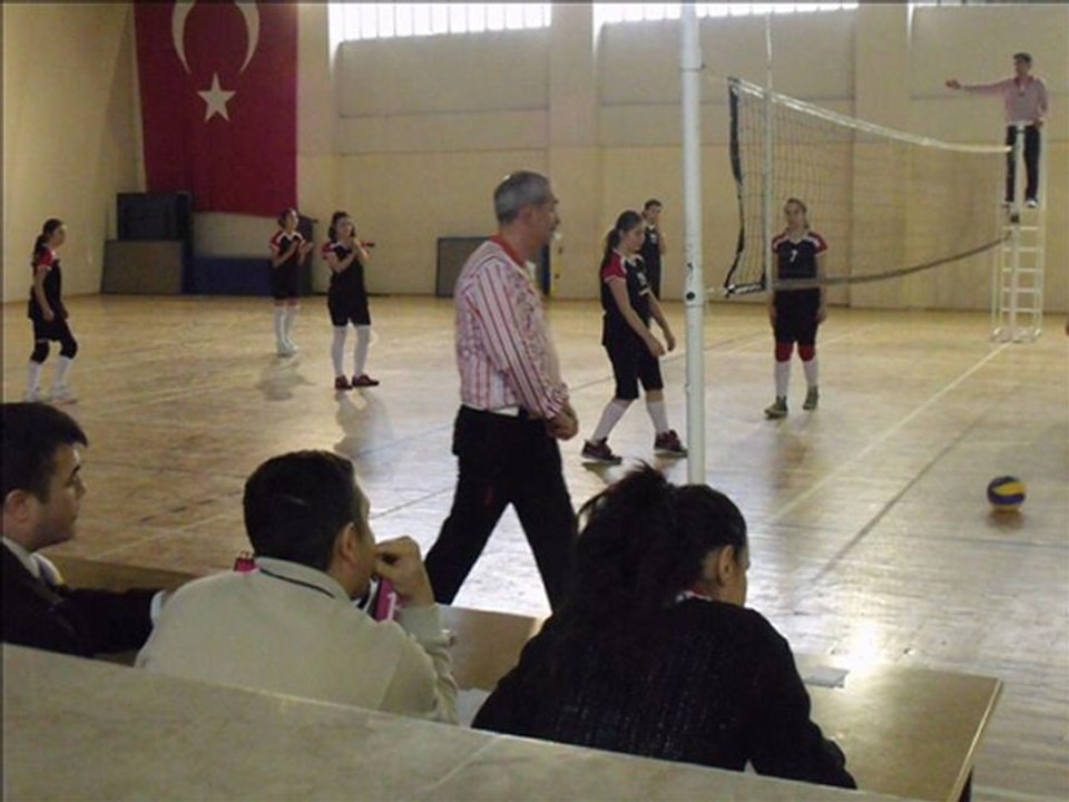 Yıldız Kızlar Voleybol Grup Maçı - Bafra Tic.San.Odası İ.O.-Kızılırmak İ.O.