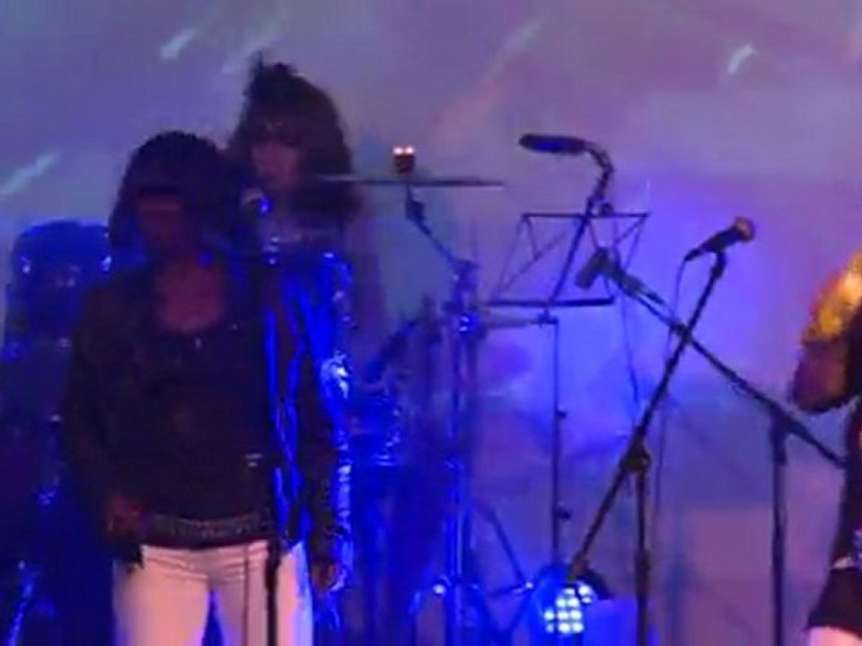 26 - Un jour en France   (Concert des élèves I-MUSIC Live )