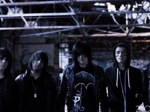 Chomp Chomp Attack - The Nightmare Before Christmas - This Is Halloween (Screamo Cover)