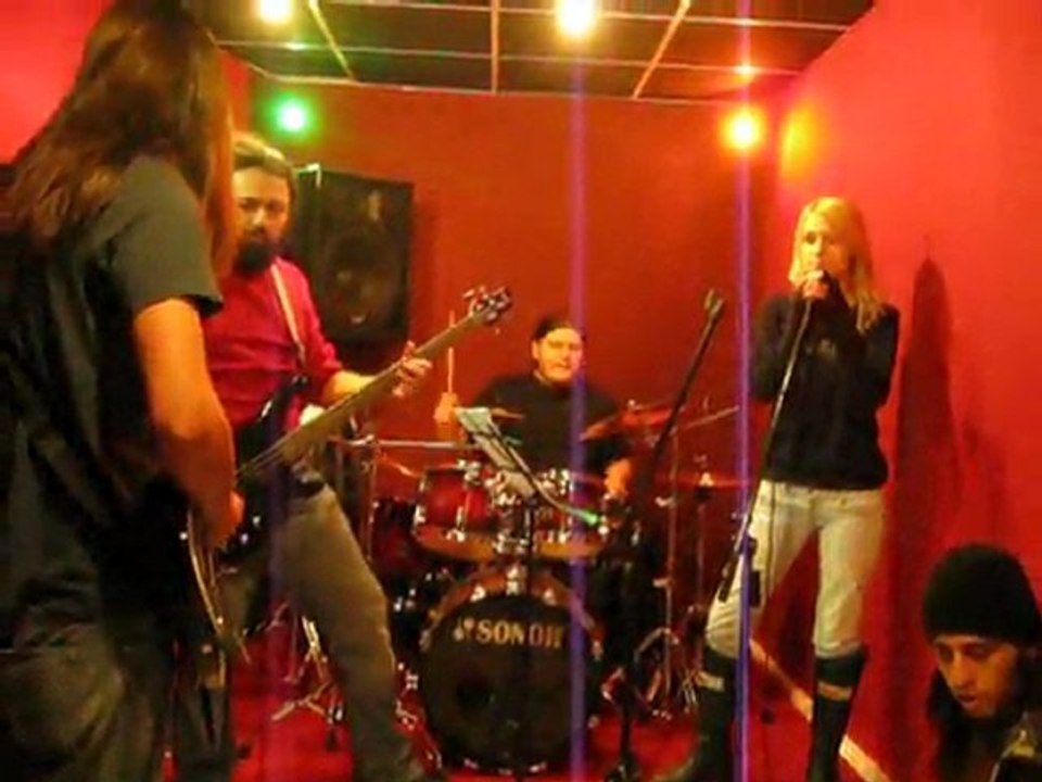 dark fiction-dead bury their dead cover (arch enemy)