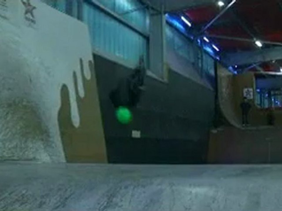 trotinette freestyle  backflip Matis Deleplanque 11 ans