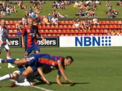 FOOTBALL: A-League: Perth Glory a eu chaud