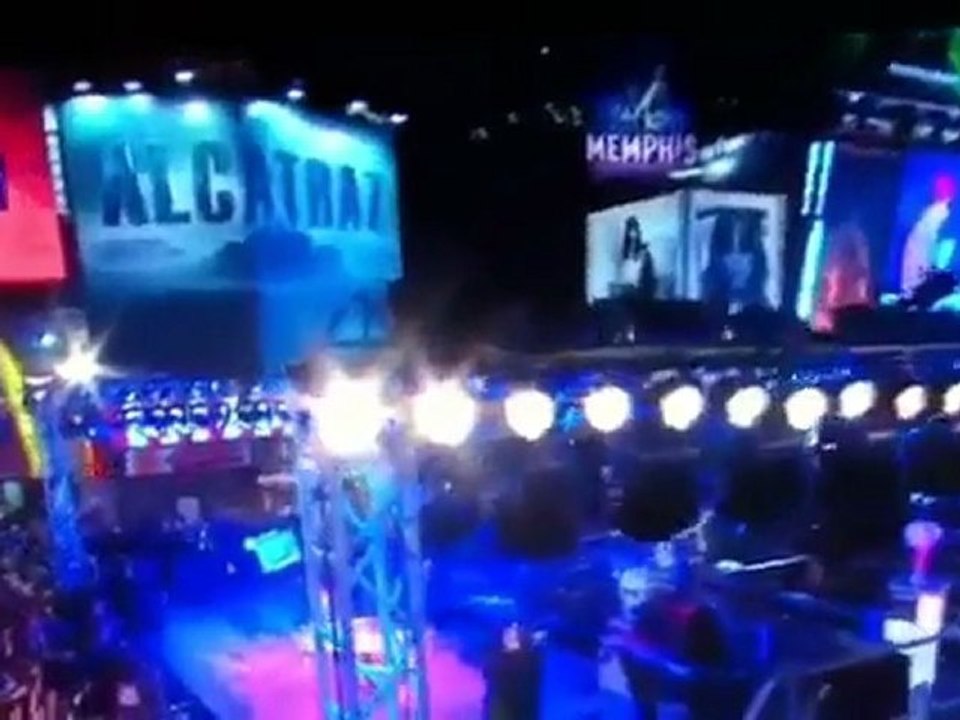 Justin_Bieber_Carlos_Santana_Let_It_Be_in_NYC_justin_bieber_rockin_santana_vid