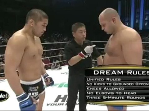 Fedor Emelianenko vs Satoshi Ishii - Dream: Genki Desu Ka!