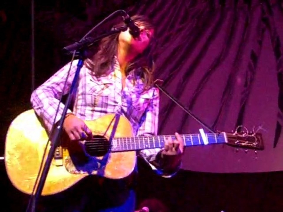 Rose - D'autres ailes @ Zèbre de Belleville