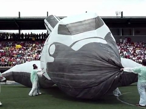 Criaturas estranhas nos céus