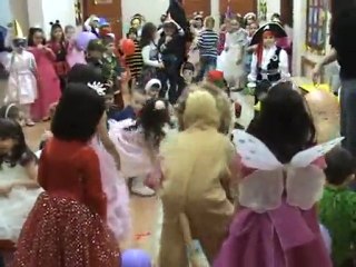 Papatyalar sınıfı yeni yıl eğlencesi