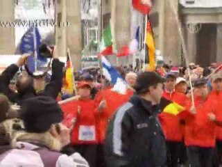 Берлинцы отмечают начало года массовым забегом