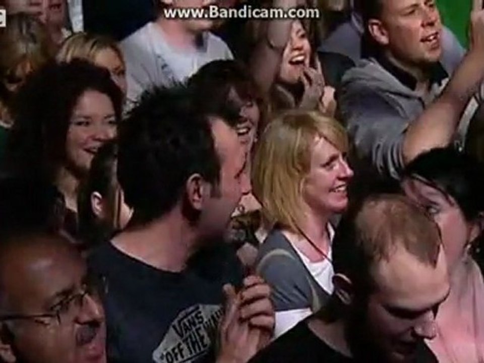 Adele - Brown Eyed Girl at BBC Radio 2 Live in London (November 26, 2008)