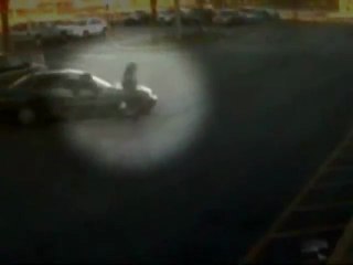Mujer fue arrastrada 12 metros para quitarle el monedero