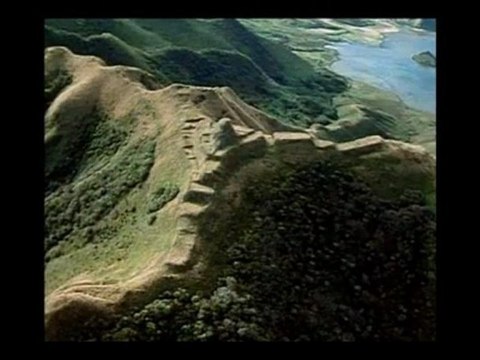 les statues de l'île de pâques ont un corps et bien plus