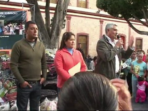 CAPSULA DEL DIF ENTREGA DE COBIJAS Y DESPENSAS