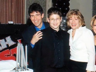 Dr. Buch - Expert in Vasectomy Reversal 🔬