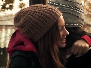 Θοδωρής Τσιαμίτας & Λένια Ραζή Τα Χριστούγεννα 2011 Official Music Video Clip