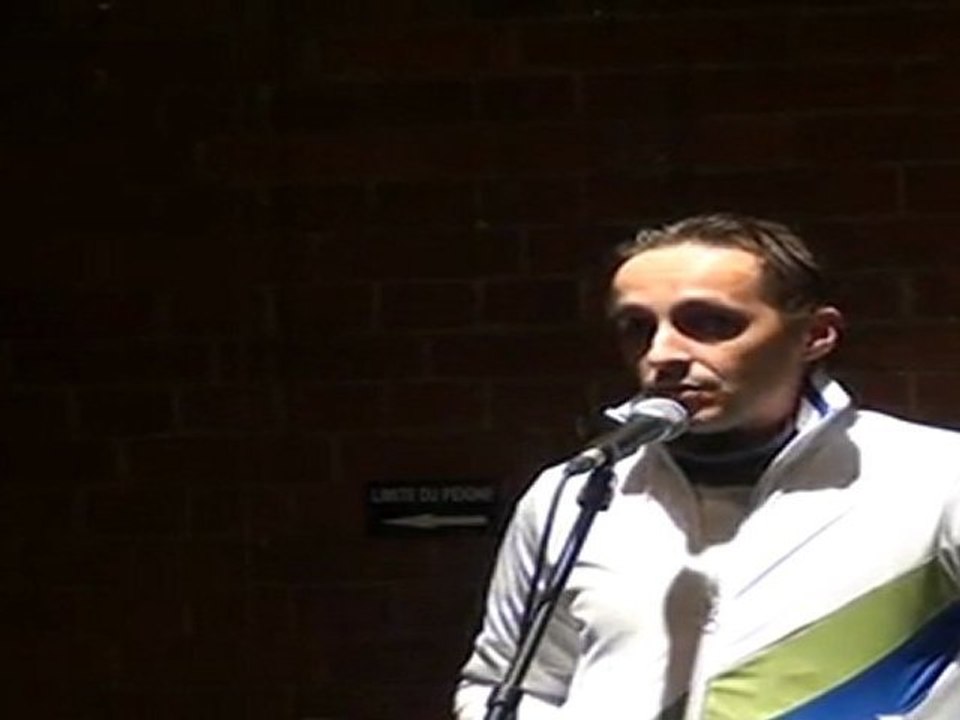 03 Gisré - Scène Slam Mons - 01-12-2011