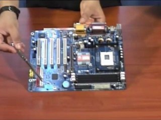 تعليم صيانة الكمبيوتر والويندوز – شرح أجزاء المازربورد