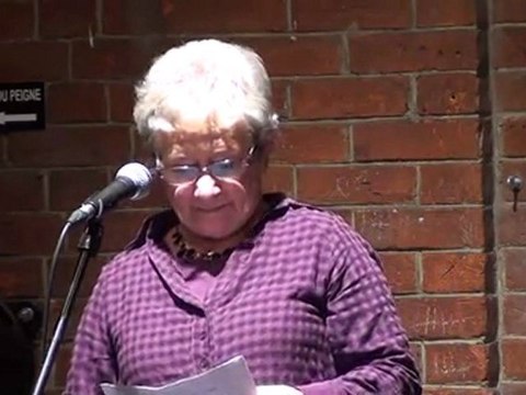 18 Thérèse Ponsable - Scène Slam Mons - 01-12-2011(1)