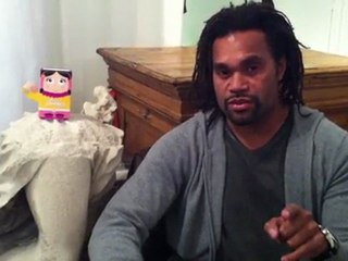 Christian Karembeu invite les internautes à donner pour les Pièces Jaunes