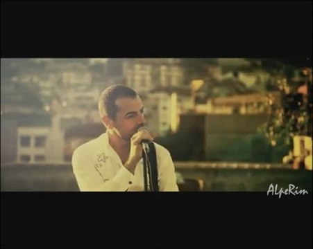 Özgür Akkuş & Gökhan Türkmen - Kayıp Şehir