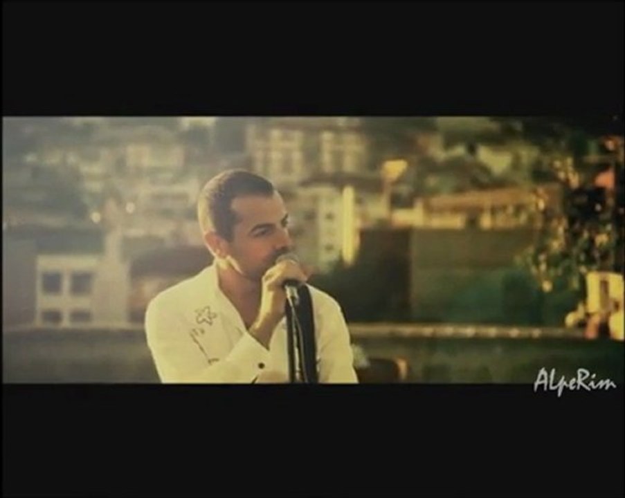 Özgür Akkuş & Gökhan Türkmen - Kayıp Şehir