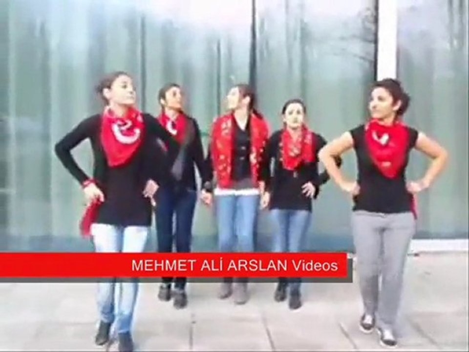 kızlardan süper harika halaylar halay @ MEHMET ALİ ARSLAN Tv