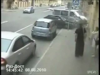 بصيص أمل بين حقيقة الموت والبقاء في الحياة