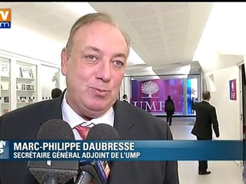 Attaque de Hollande contre Sarkozy : l’UMP réclame des excuses