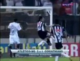 Paulinho, la joven estrella del Corinthians