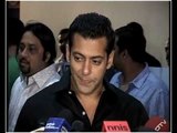Salman Khan on Aamir Khan's Delhi Belly at the Premiere Of Chillar Party