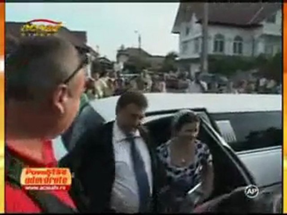 CALL FOR AMNESTY INTERNATIONAL Romanian discrimination of Gypsies - 1 million Euro wedding