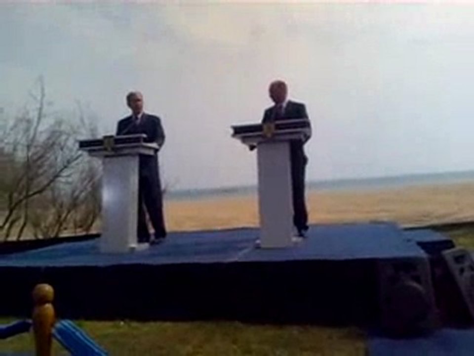 Bush and Basescu at the Black Sea shores (I) - Exclusiv Roncea Ro