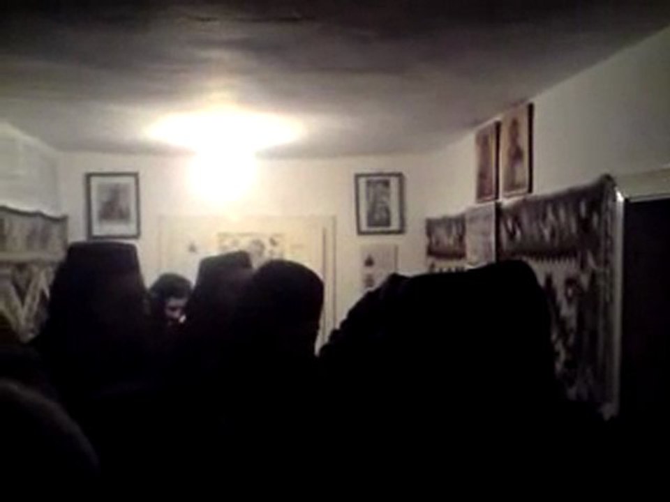 Colindul lui Stefan la usa chiliei Parintelui Iustin Parvu