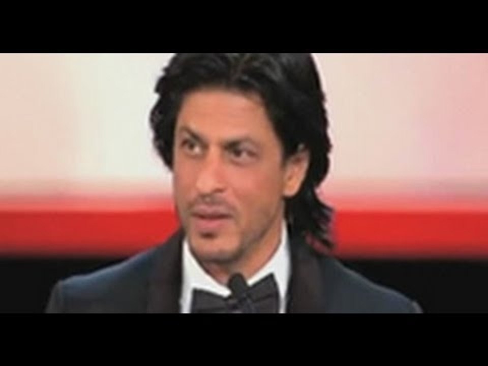 SRK, Farah Khan, Katrina Kaif & Priyanka Chopra in Bollywood This Week
