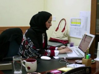 Lencería para mujeres vendida por mujeres