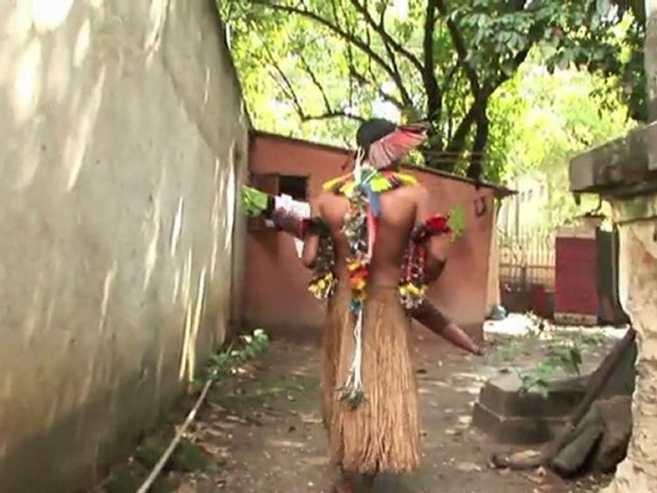 Indianer protestieren gegen WM-Kahlschlag in Rio