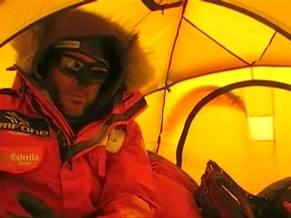 TV3 - Telenotícies - Bosch conquereix el pol sud