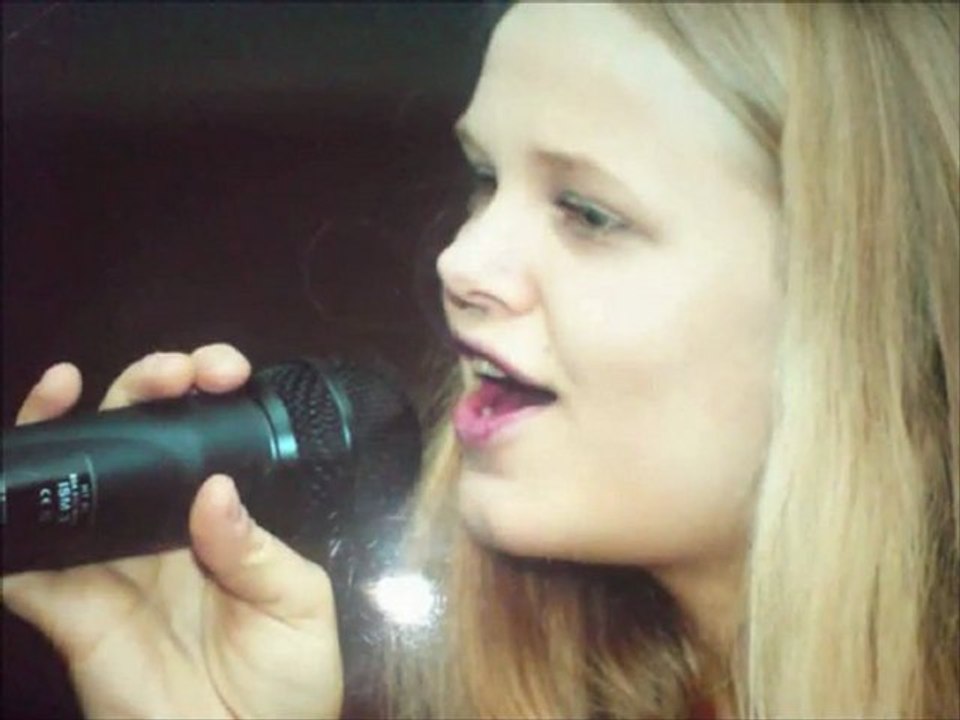 Jana Ezell Kuess mich_Halt mich_Lieb mich