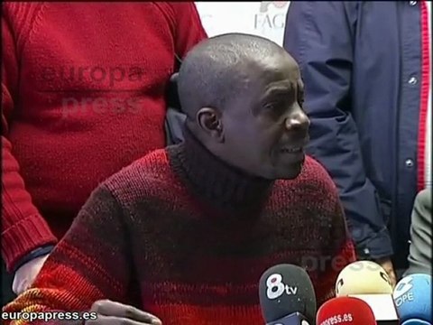 Gitanos y senegaleses llaman a la calma