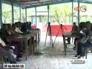 Des enseignants menacent de renter au grève