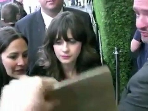 SNTV - Zooey Deschanel's Finances Revealed