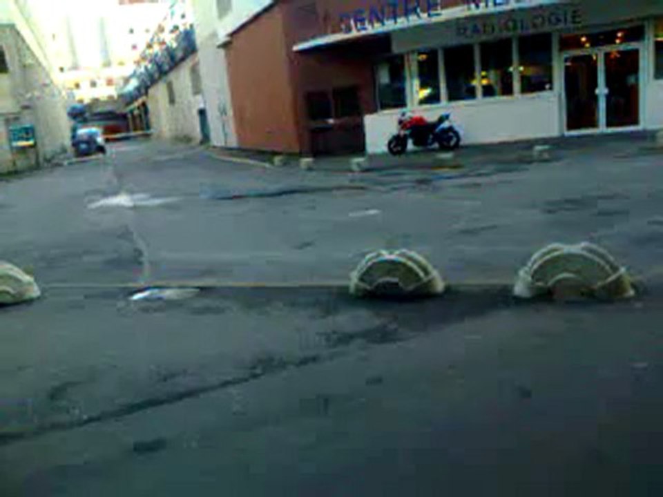 saut à trotinette