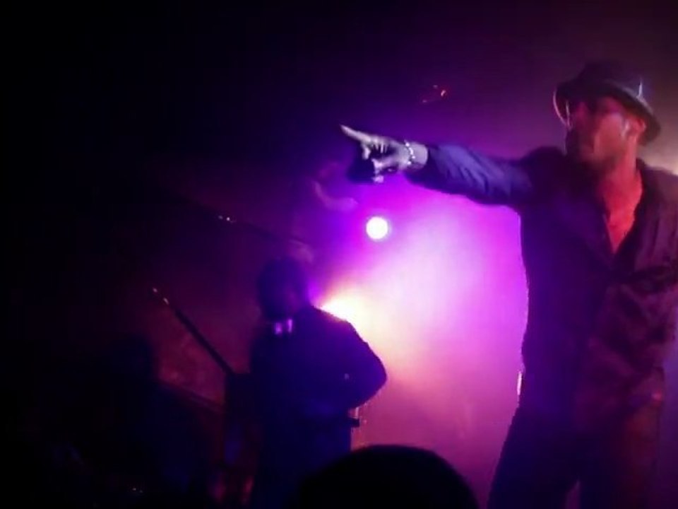 SIR SAMUEL - TEASER LIVE