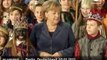 Angela Merkel chante pour les enfants du monde - no comment