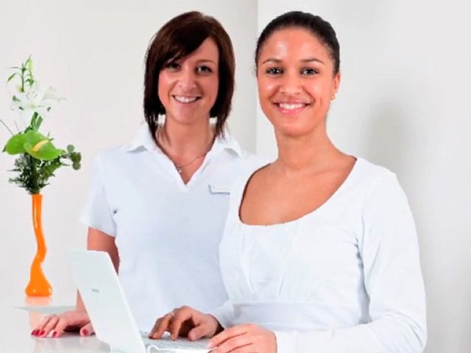 Brustvergrösserung | Nasenkorrektur | Dr. Dr. med. Matthias Siessegger | Köln