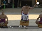 Japon : le champion du Sumo à la chasse... - no comment