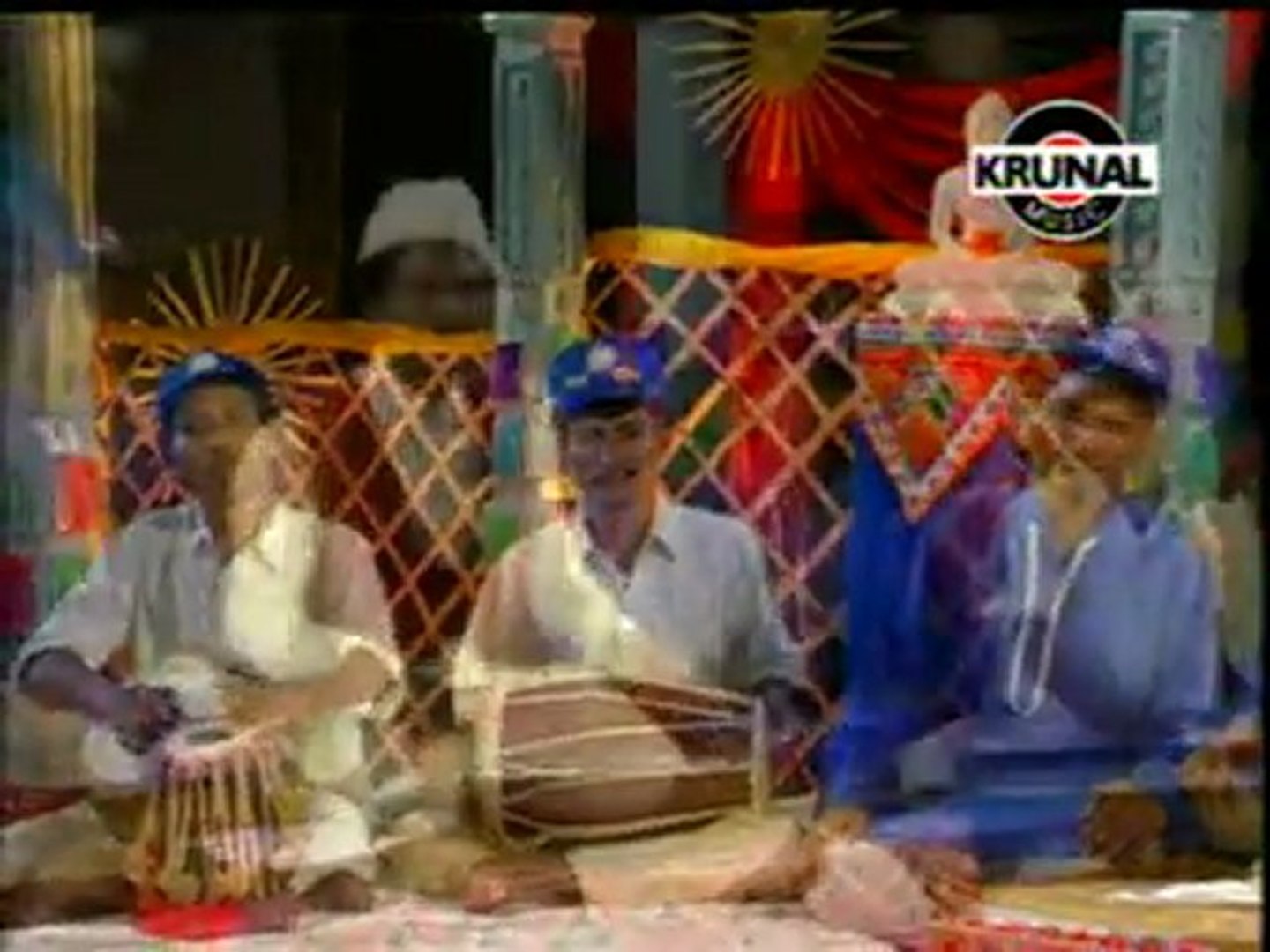 ⁣Rajya  Ghatanechya Panat - Jay Bhimwala Navra Pahije - Marathi Folk Songs