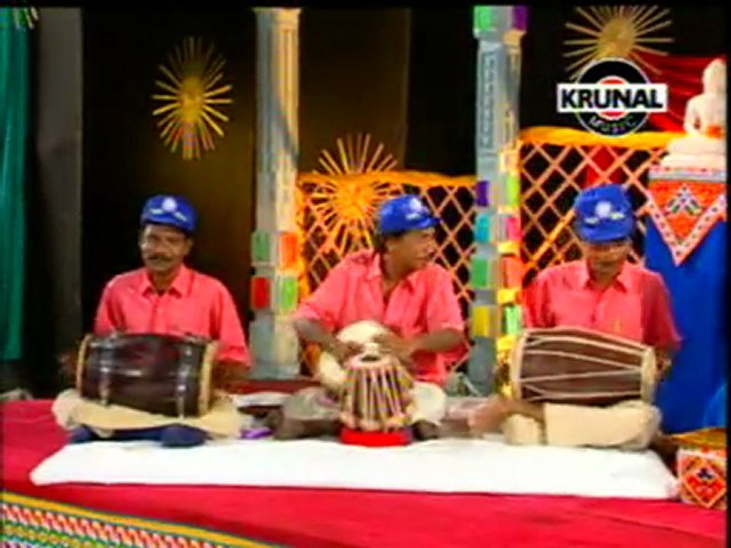 ⁣Samtecha Ha Surya Ugavala - Jay Bhimwala Navra Pahije - Marathi Folk Songs