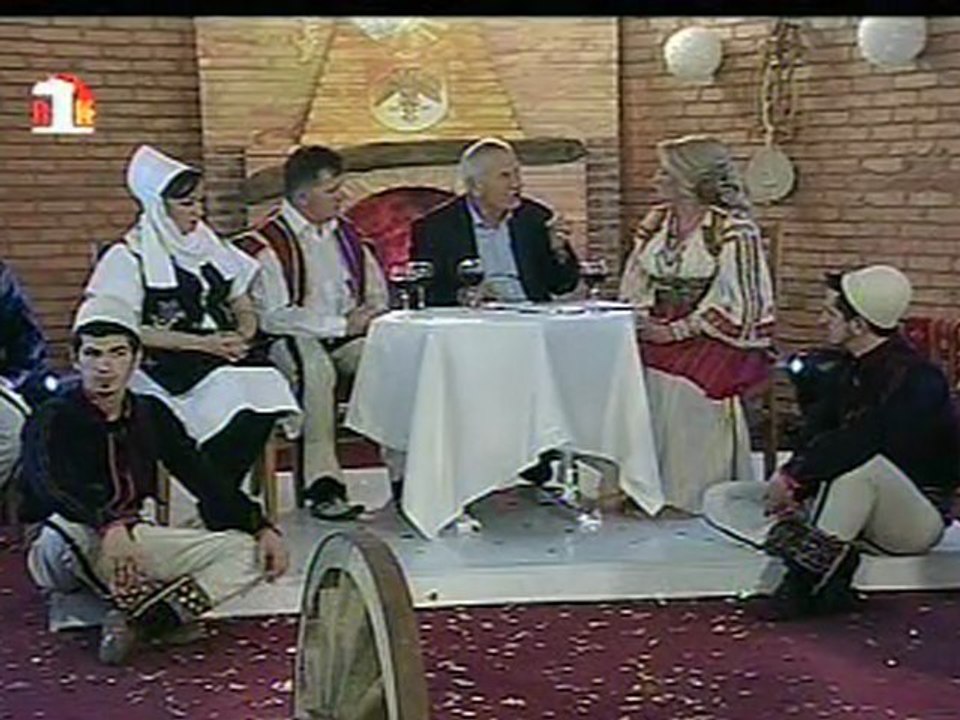 Daut Demaku - Musafir ne emisionin Rrenjet Tona 2012 - www.lajmetsot.com