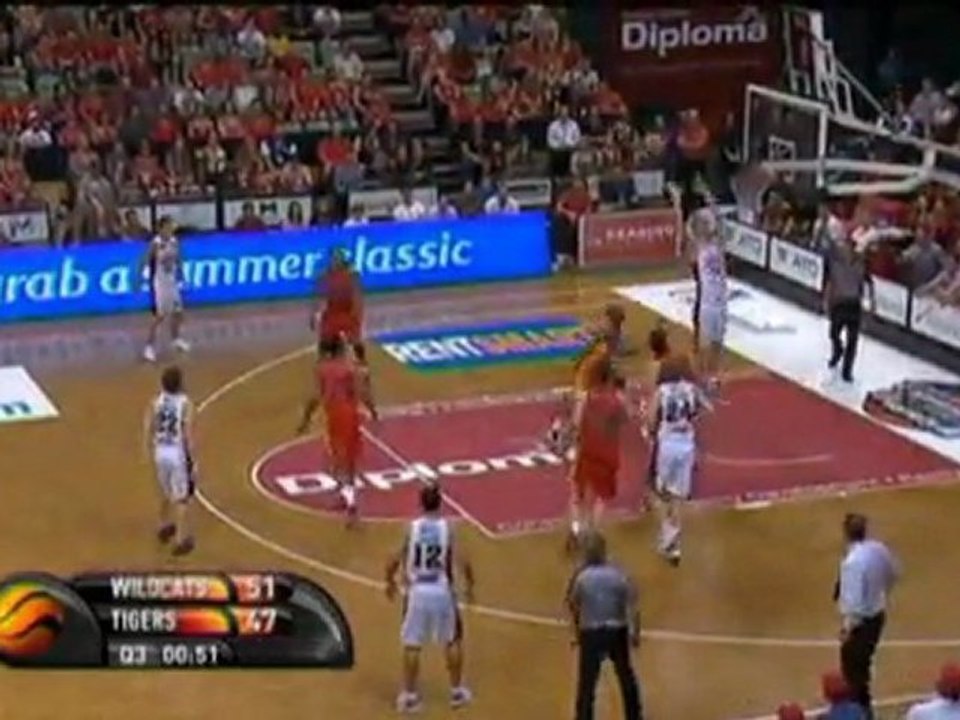 NBL - Redhage zähmt die Melbourne Tigers