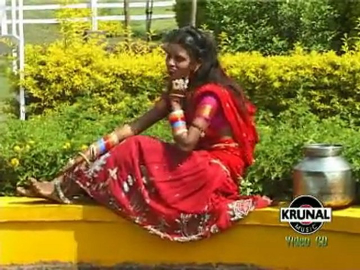 marathi song jiv lagen kiti the great banjara video dailymotion